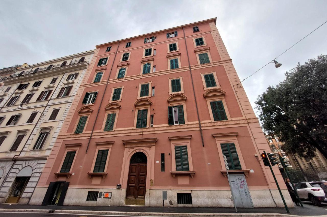 Flatinrome Termini 1 Rom